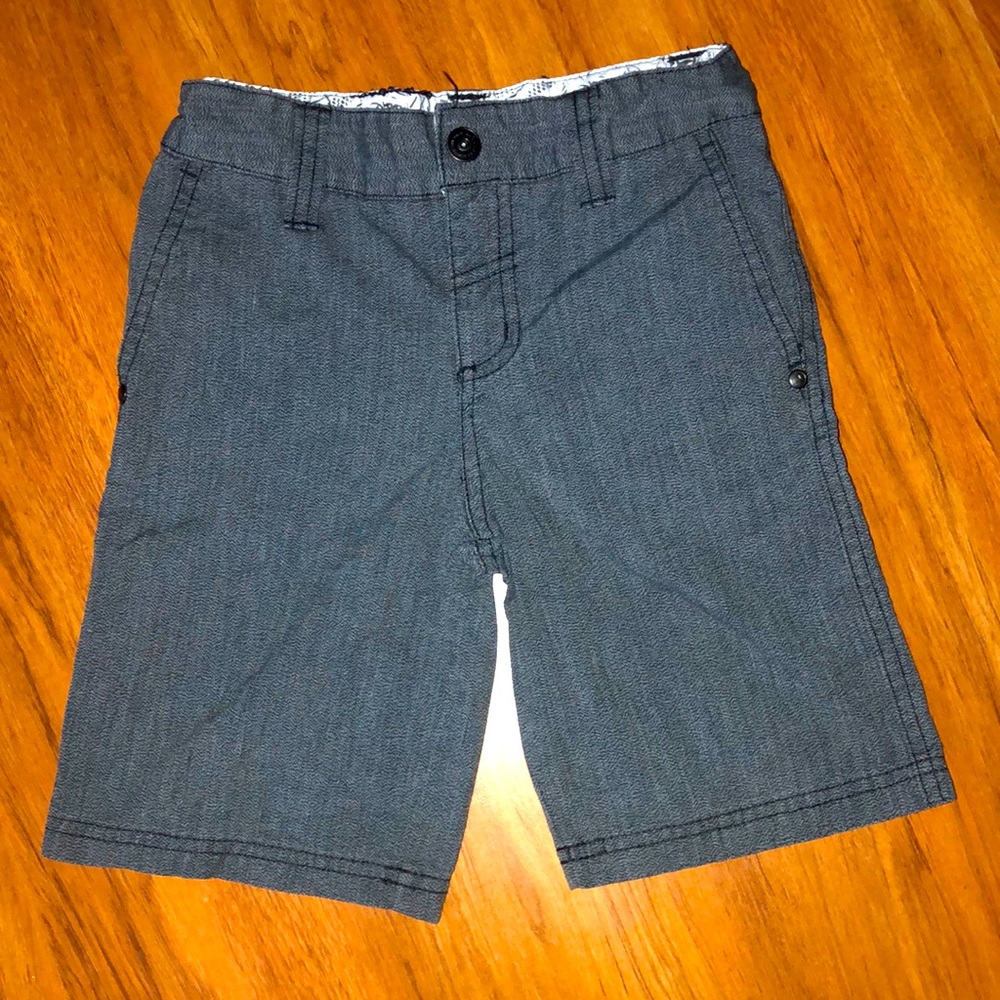 Sean white grey shorts size 6